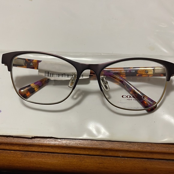 Coach Glasses - Picture 3 of 9